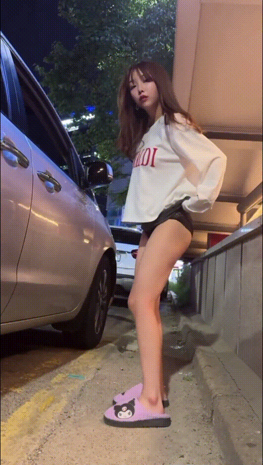신작 ✨ 쿠킹미제 CHUCHU_차 뒤에서 오줌싸기엉덩이자랑 2V